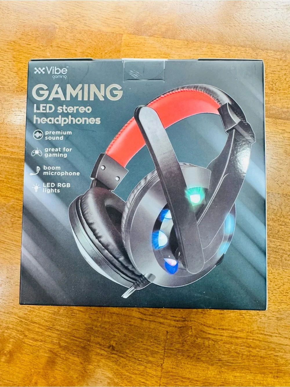 Vibe Gaming LED Stereo Headphones w Microphone NIB